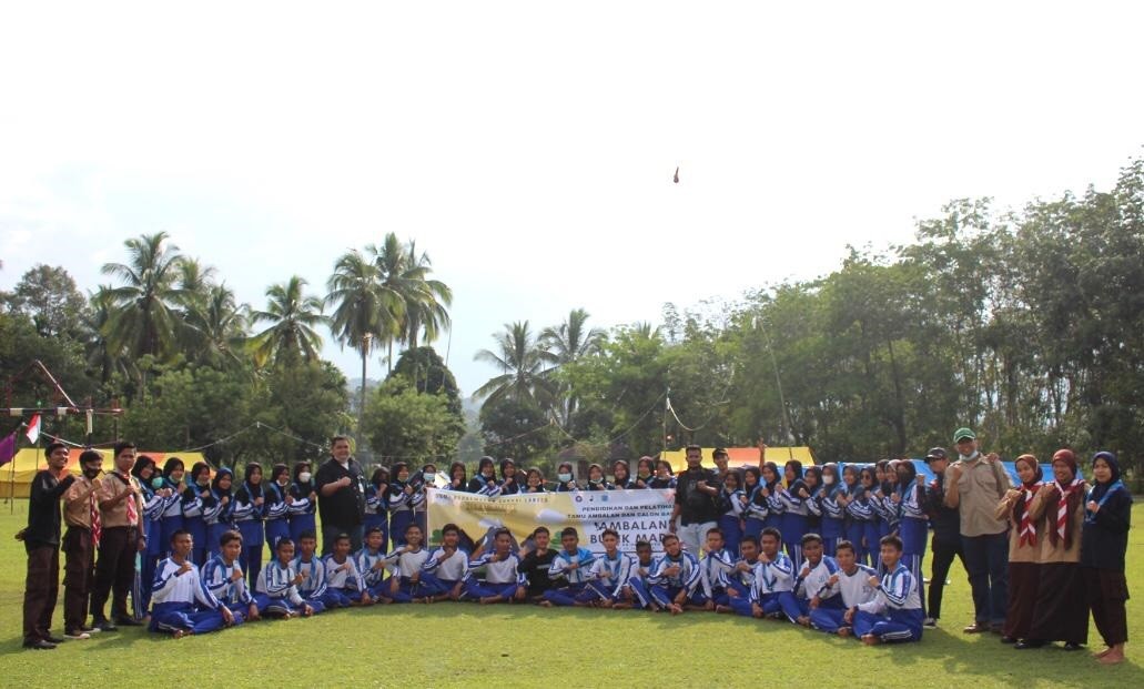 Pembentukan Karakter Siswa: Pramuka Gudep SMAN 10 Sijunjung Gelar Perkemahan, Diklat, dan Pelantikan