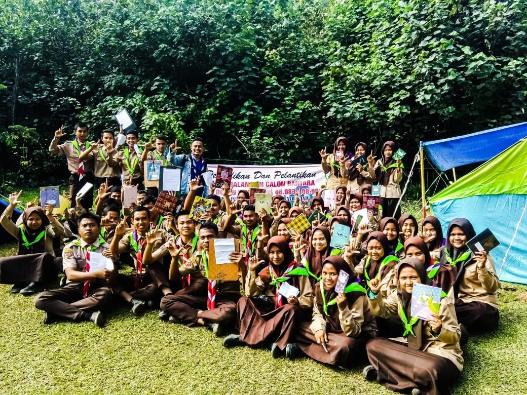 Pramuka SMKN 4 Sijunjung Adakan Pendidikan dan Pelantikan 